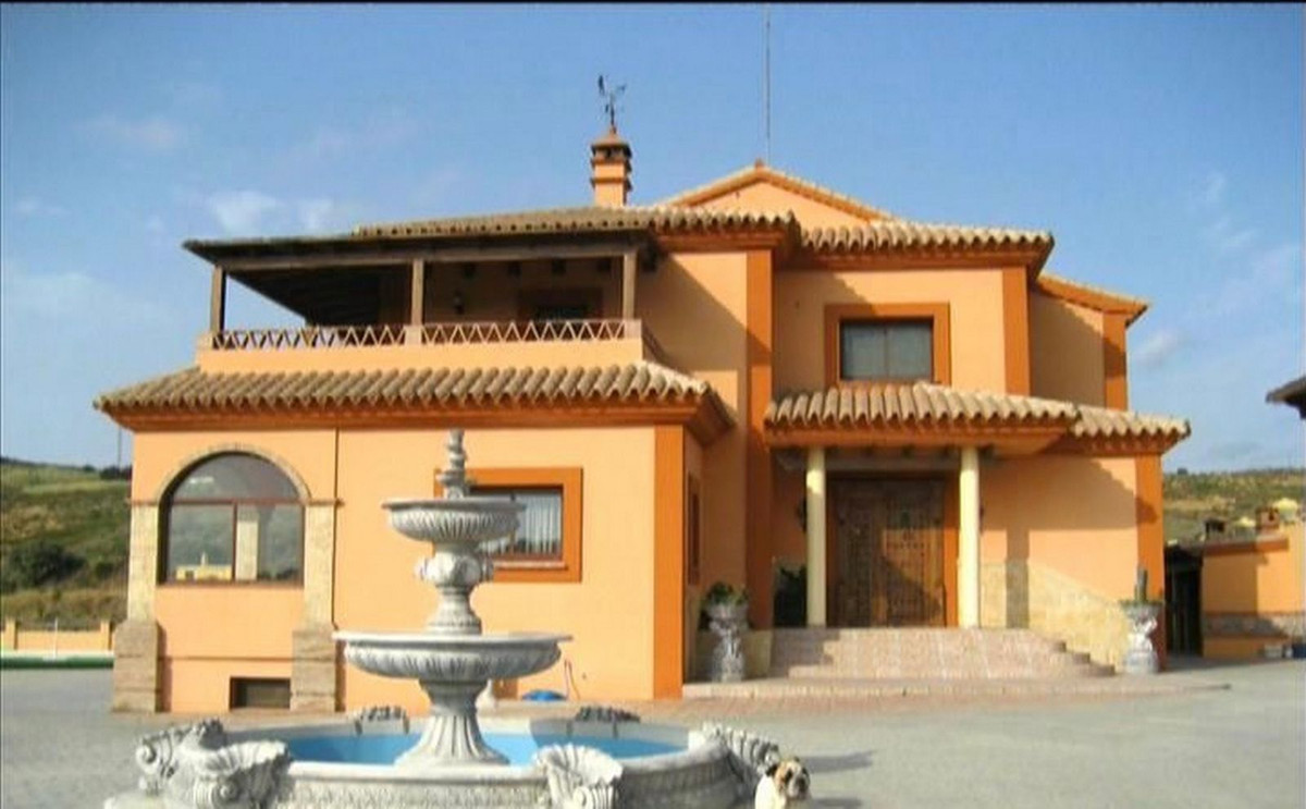 Detached House Estepona