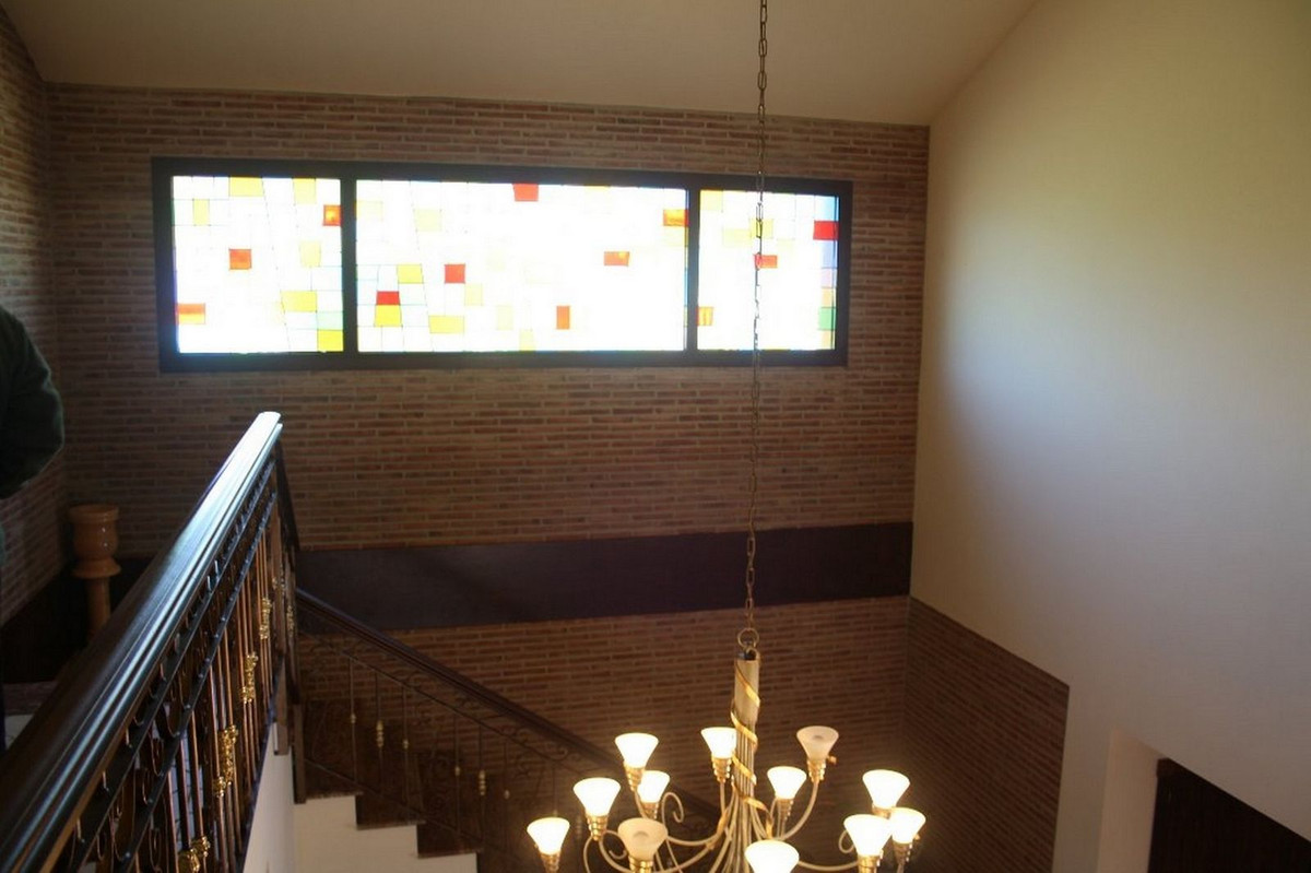 For sale Finca - Cortijo Costa Del Sol Estepona € 2.200.000,-