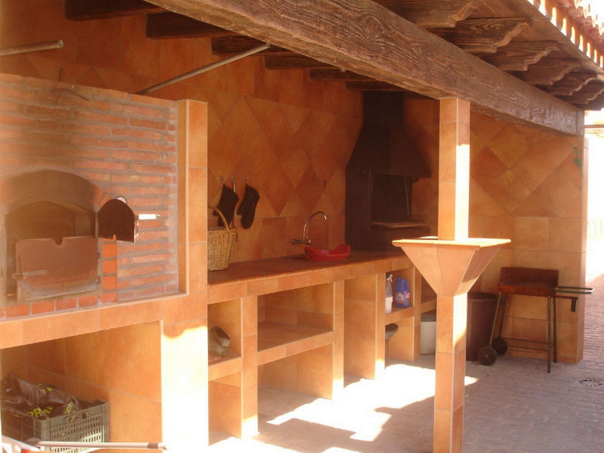 For sale Finca - Cortijo Costa Del Sol Estepona € 2.200.000,-