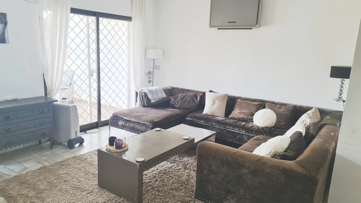 Te koop Herenhuis Costa Del Sol Nueva Andalucía € 580.000,-