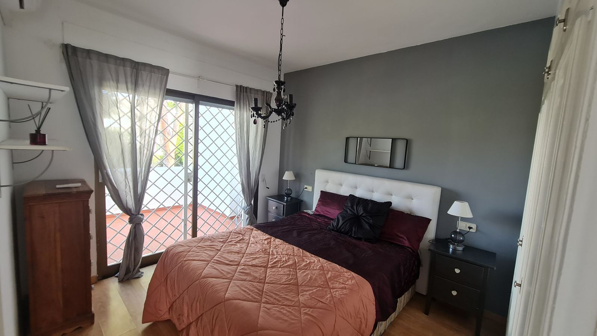 Te koop Herenhuis Costa Del Sol Nueva Andalucía € 580.000,-