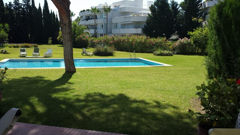 Te koop Herenhuis Costa Del Sol Nueva Andalucía € 580.000,-