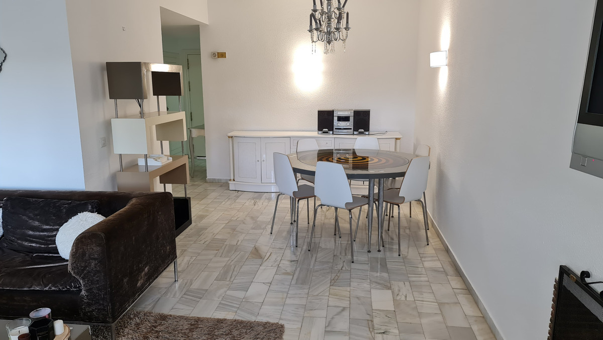 Te koop Herenhuis Costa Del Sol Nueva Andalucía € 580.000,-