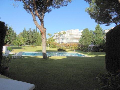 Te koop Herenhuis Costa Del Sol Nueva Andalucía € 580.000,-