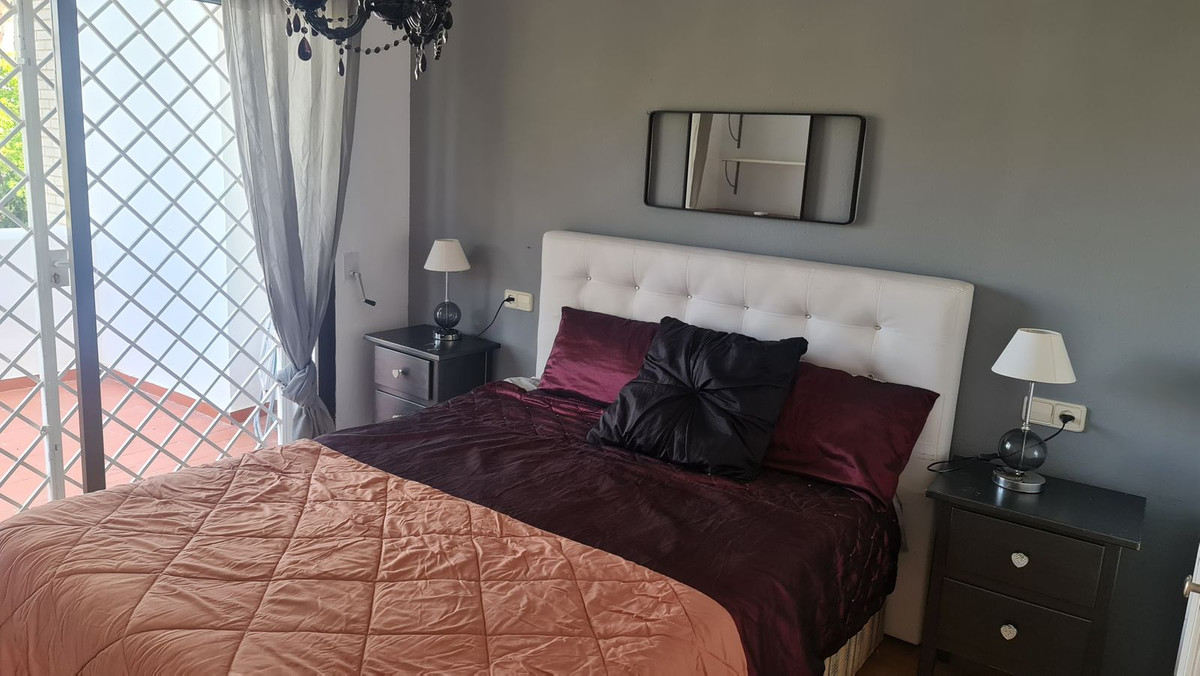 Te koop Herenhuis Costa Del Sol Nueva Andalucía € 580.000,-