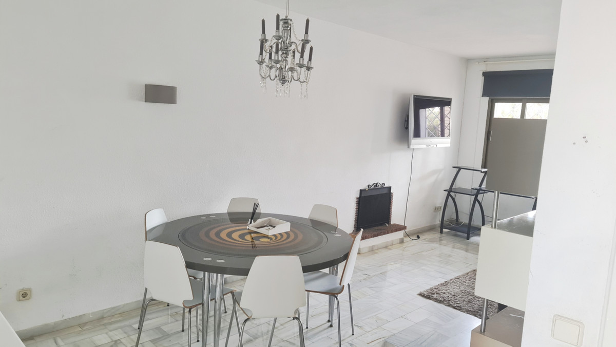 Te koop Herenhuis Costa Del Sol Nueva Andalucía € 580.000,-
