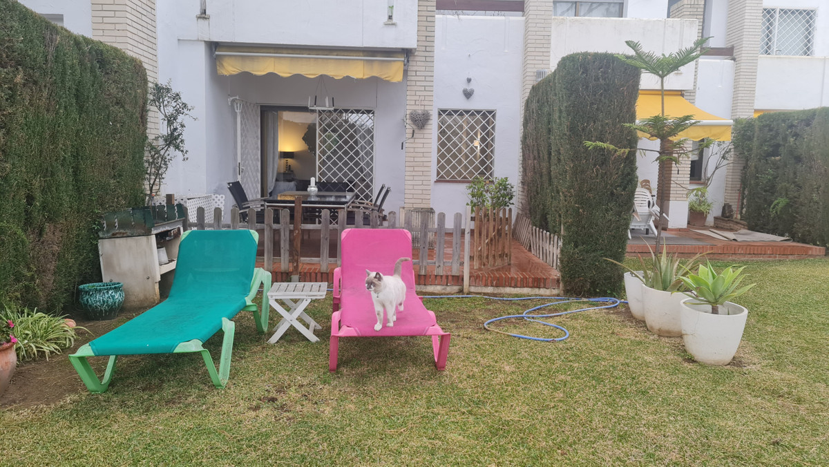 Te koop Herenhuis Costa Del Sol Nueva Andalucía € 580.000,-