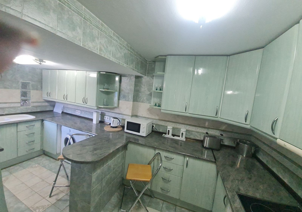 Te koop Herenhuis Costa Del Sol Nueva Andalucía € 580.000,-