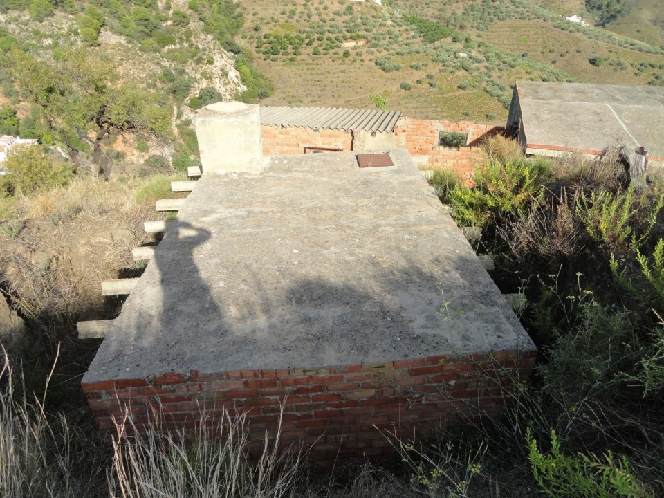 Te koop Grond Costa Del Sol Cómpeta € 270.000,-