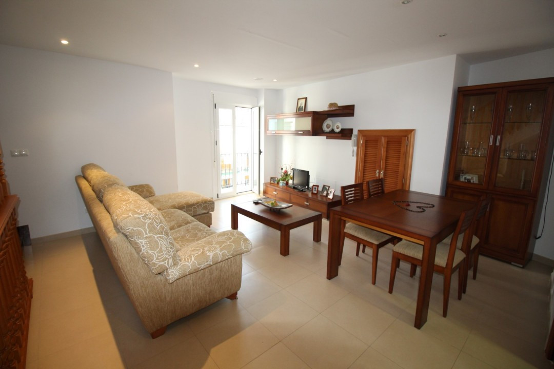 Te koop Half vrijstaand huis Costa Del Sol Árchez € 270.000,-