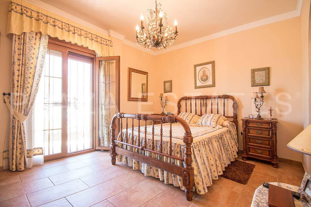 Te koop Vrijstaande Villa Costa Del Sol Nerja € 585.000,-