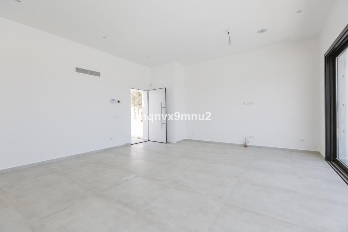 For sale Detached Villa Costa Del Sol El Chaparral € 1.450.000,-