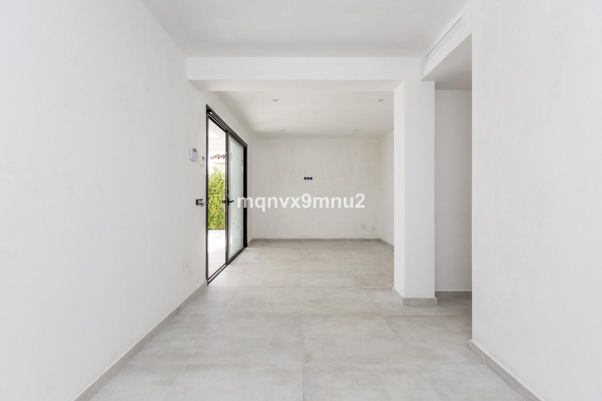 For sale Detached Villa Costa Del Sol El Chaparral € 1.450.000,-