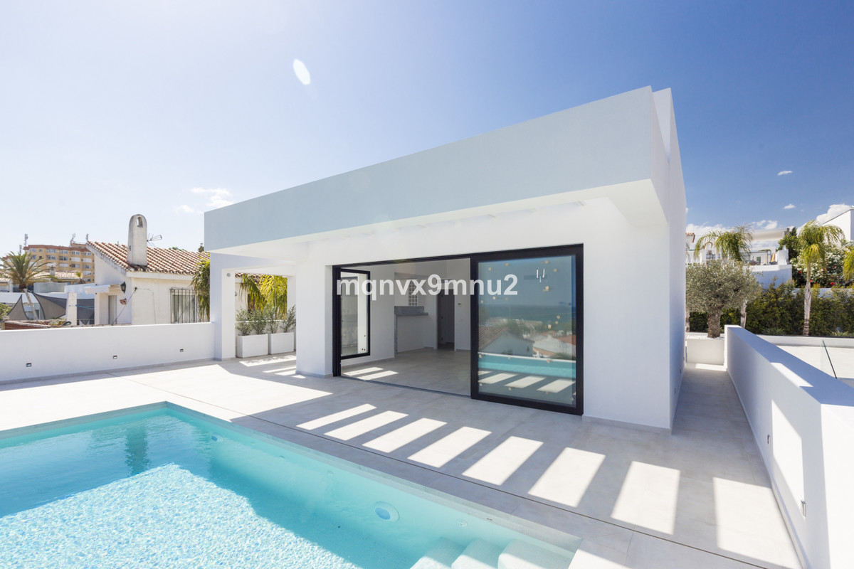 For sale Detached Villa Costa Del Sol El Chaparral € 1.450.000,-