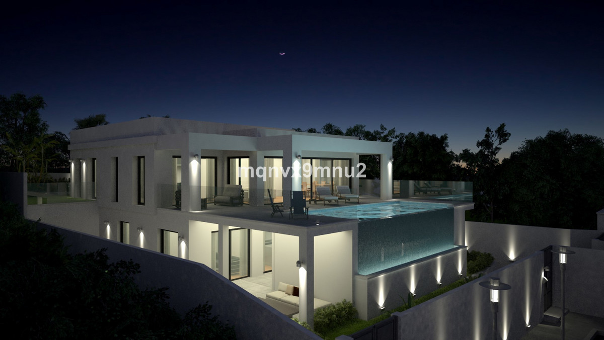 For sale Detached Villa Costa Del Sol El Chaparral € 1.450.000,-