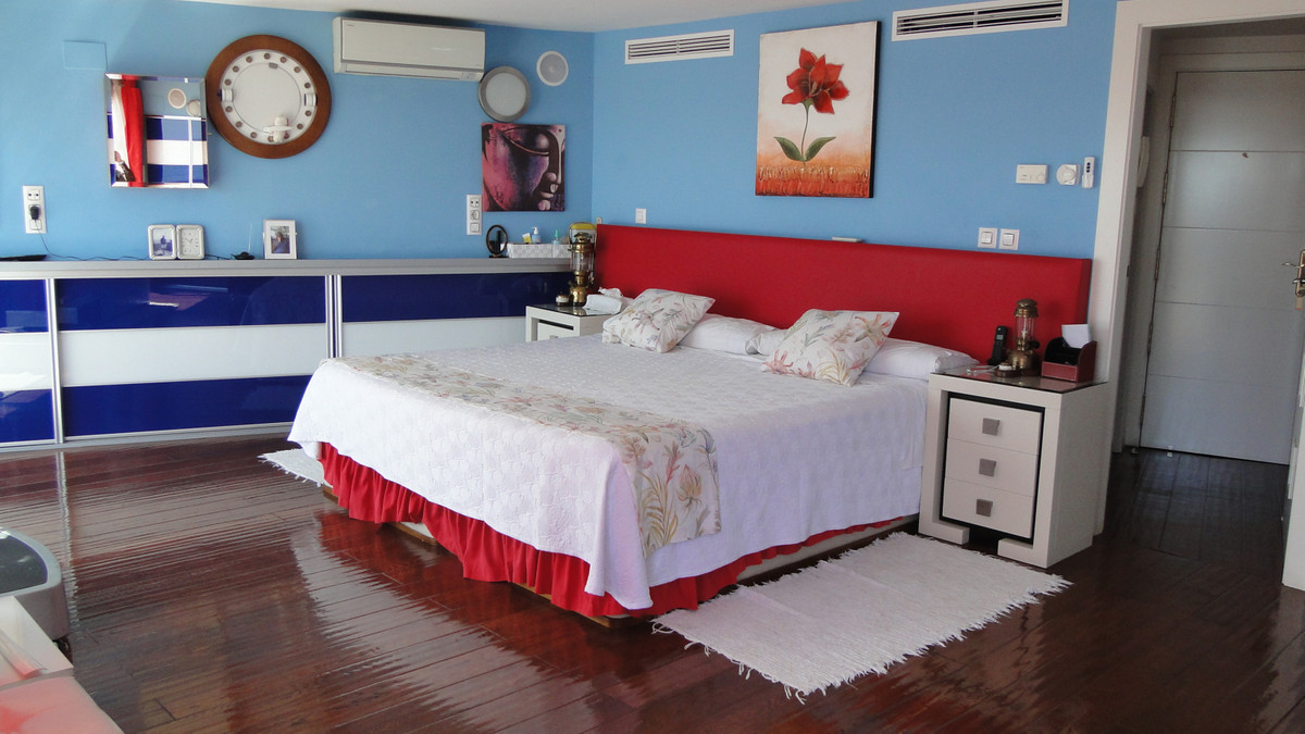 For sale Detached Villa Costa Del Sol El Chaparral € 2.700.000,-