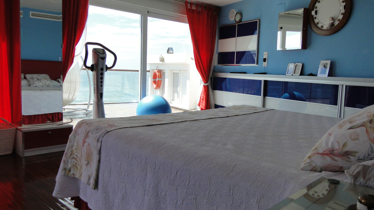 For sale Detached Villa Costa Del Sol El Chaparral € 2.700.000,-