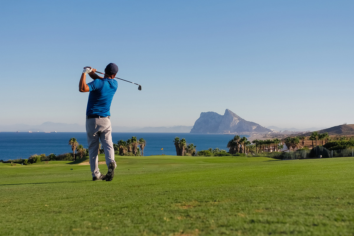 Te koop Residential Plot Costa Del Sol La Alcaidesa € 450.000,-