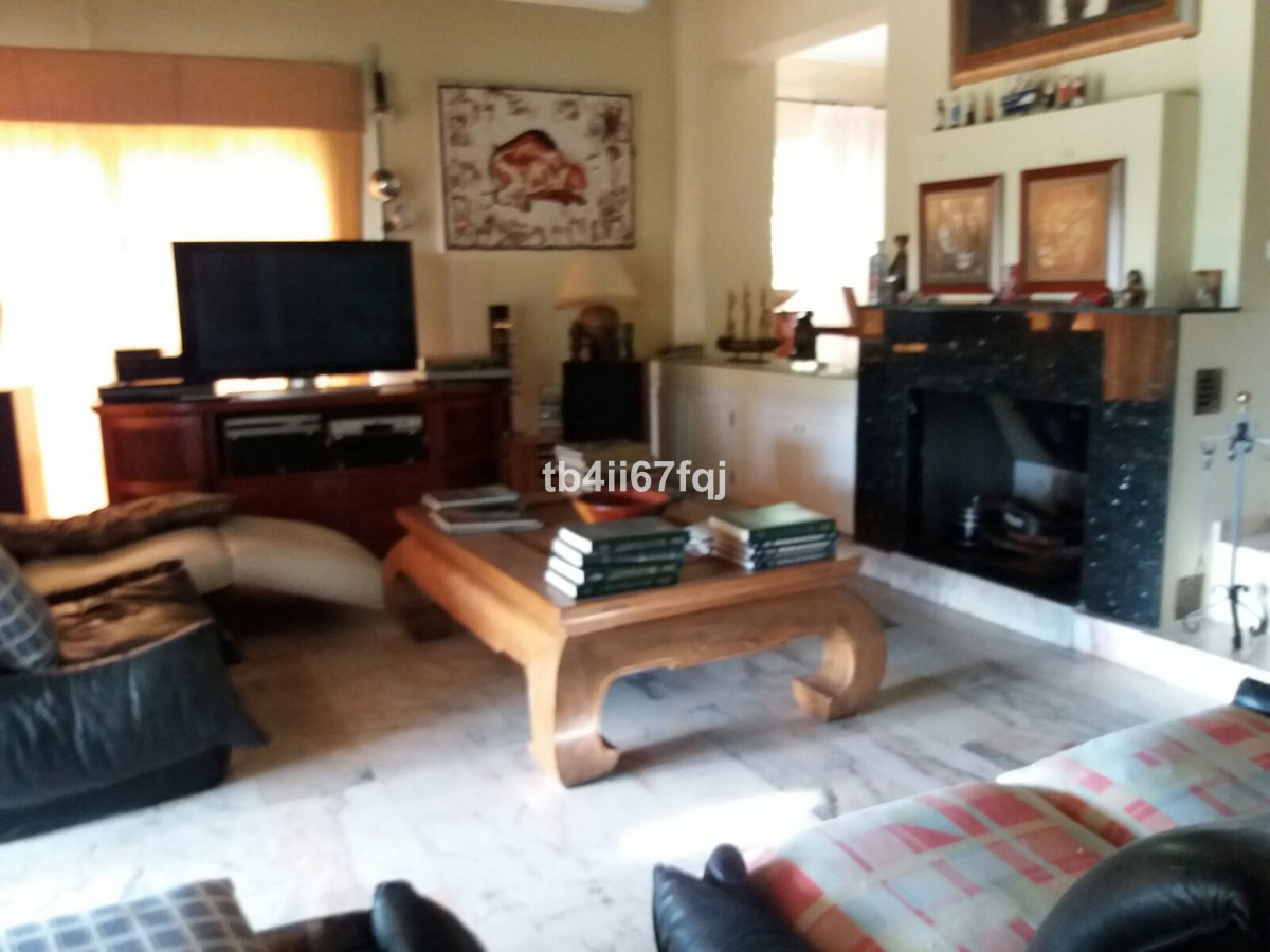 For sale Detached Villa Costa Del Sol Atalaya € 2.650.000,-