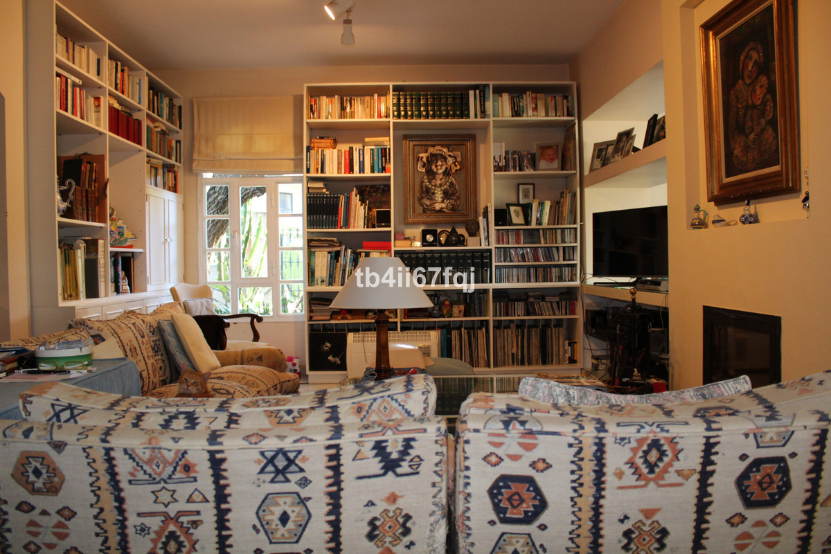 For sale Detached Villa Costa Del Sol Atalaya € 2.650.000,-