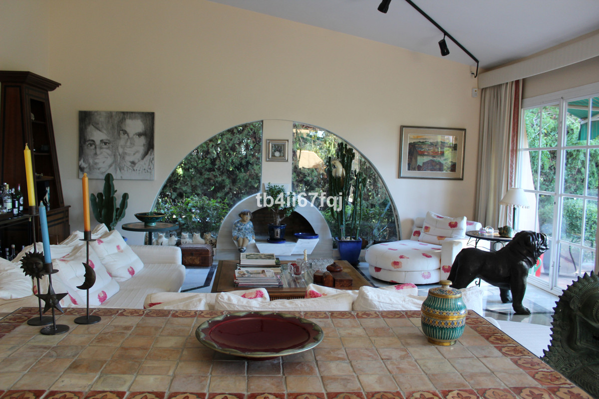 For sale Detached Villa Costa Del Sol Atalaya € 2.650.000,-