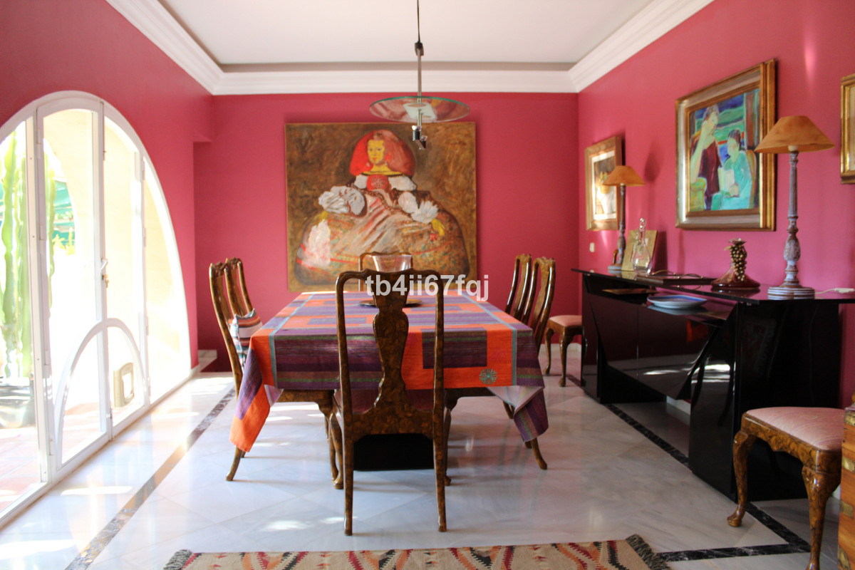 For sale Detached Villa Costa Del Sol Atalaya € 2.650.000,-