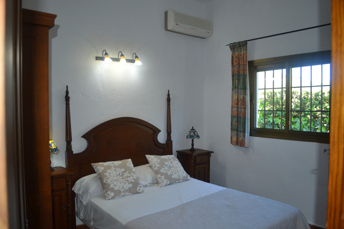 Te koop Finca - Cortijo Costa Del Sol Coín € 1.495.000,-