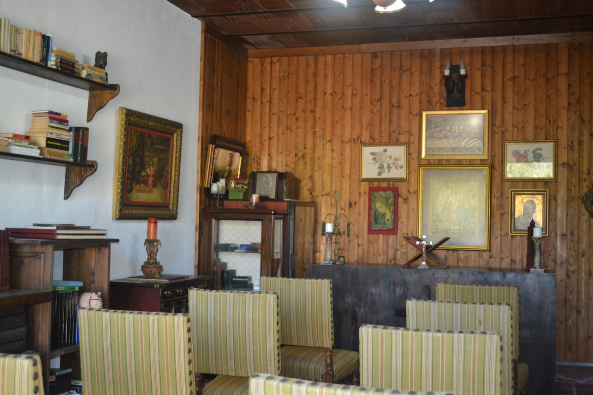 Te koop Finca - Cortijo Costa Del Sol Coín € 1.495.000,-