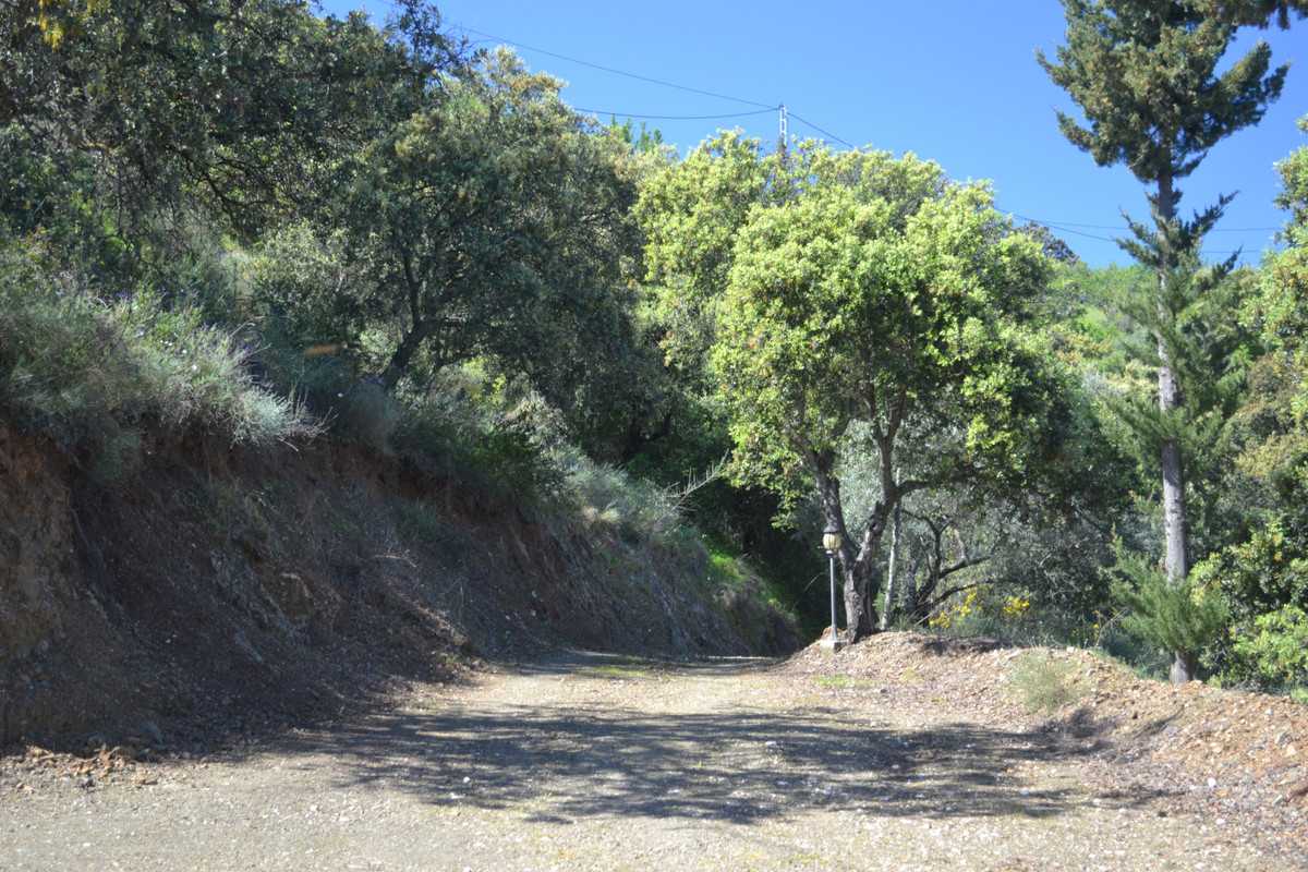 Te koop Finca - Cortijo Costa Del Sol Coín € 1.495.000,-