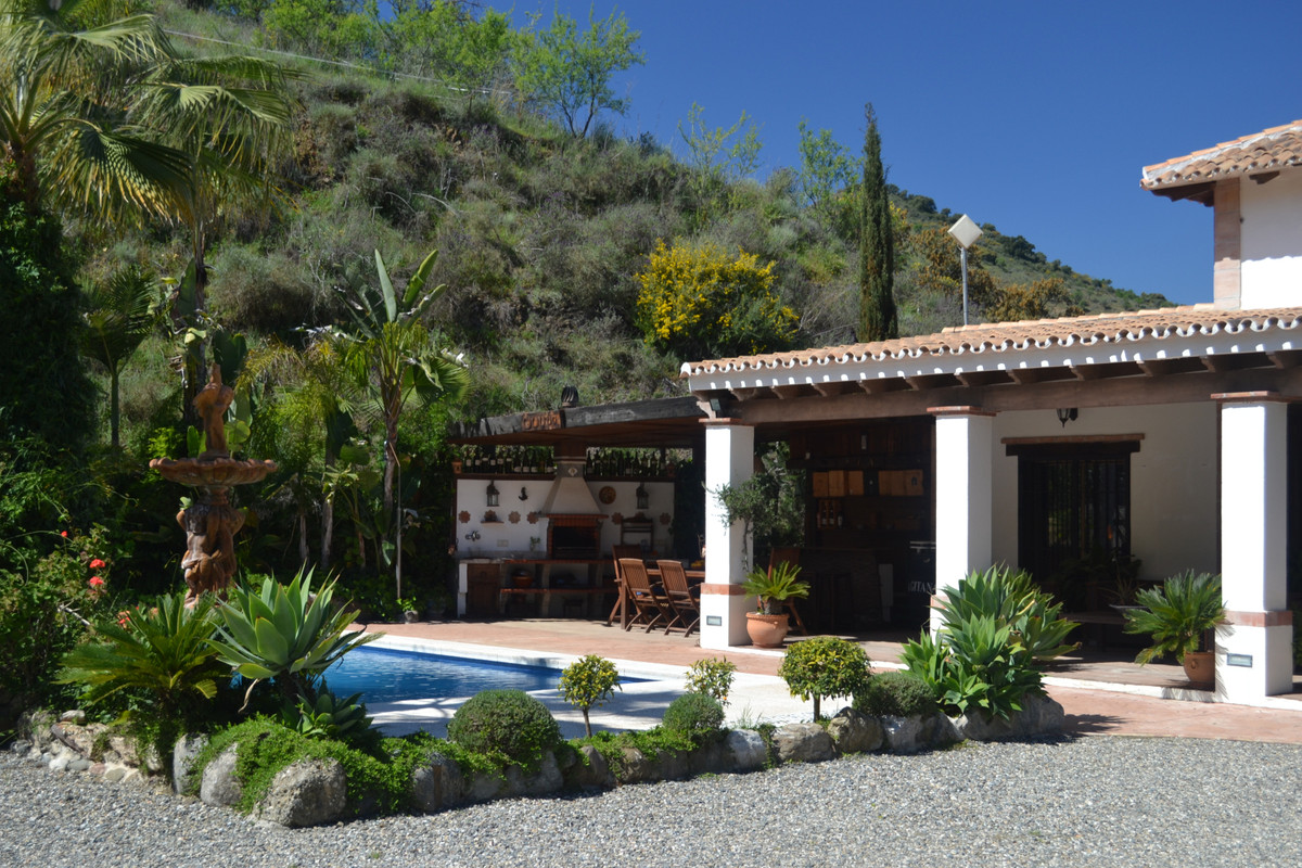 Te koop Finca - Cortijo Costa Del Sol Coín € 1.495.000,-