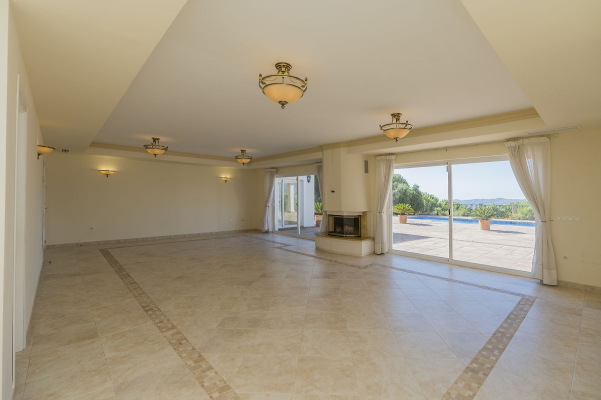 For sale Detached Villa Costa Del Sol Valtocado € 1.375.000,-