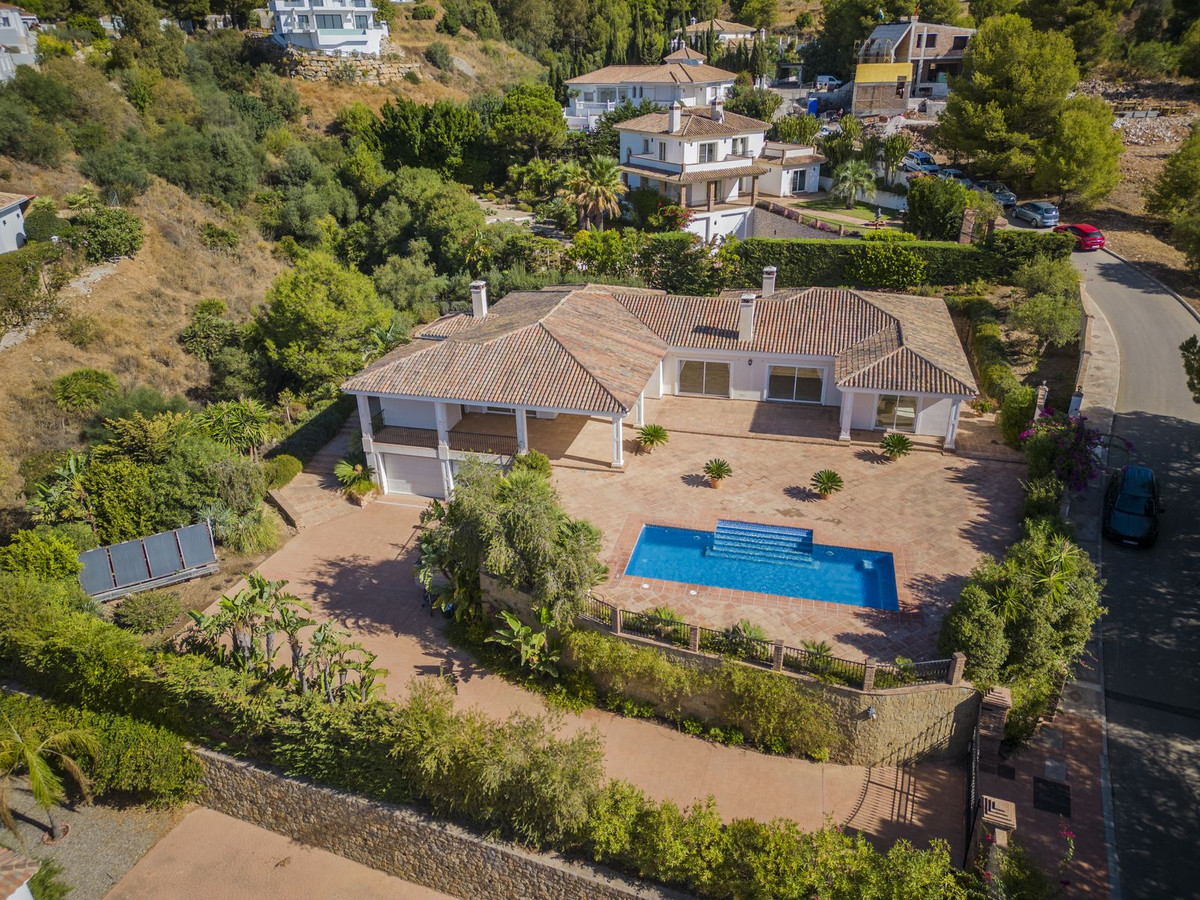 For sale Detached Villa Costa Del Sol Valtocado € 1.375.000,-