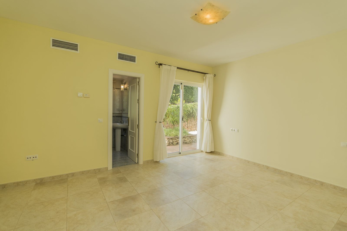 For sale Detached Villa Costa Del Sol Valtocado € 1.375.000,-