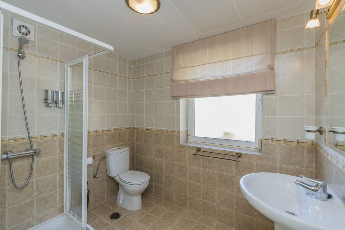 For sale Detached Villa Costa Del Sol Valtocado € 1.375.000,-