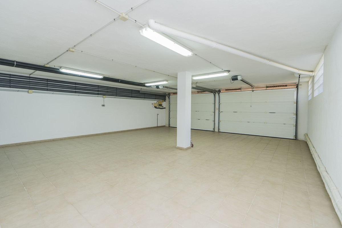 For sale Detached Villa Costa Del Sol Valtocado € 1.375.000,-