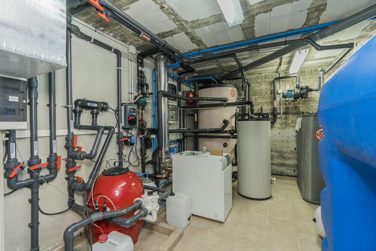 For sale Detached Villa Costa Del Sol Valtocado € 1.375.000,-