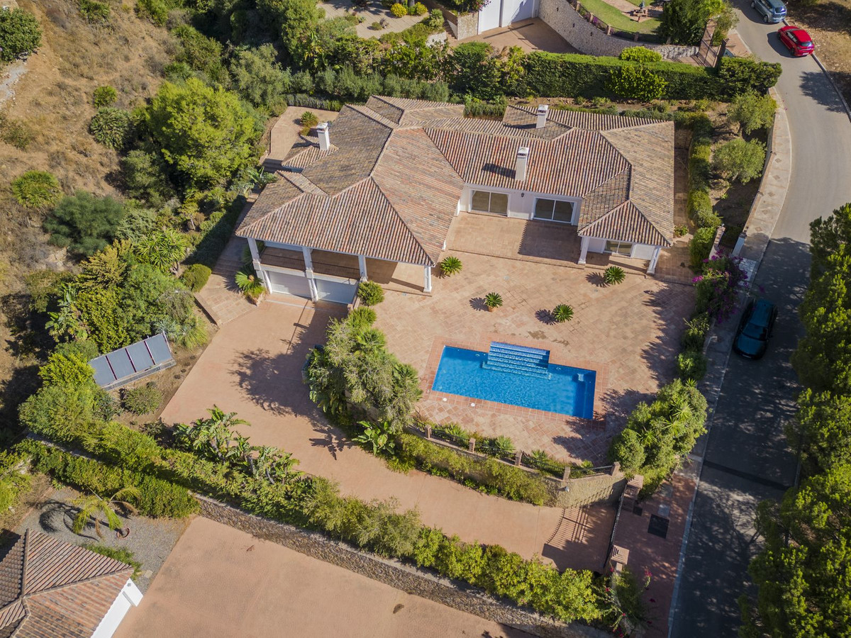 For sale Detached Villa Costa Del Sol Valtocado € 1.375.000,-