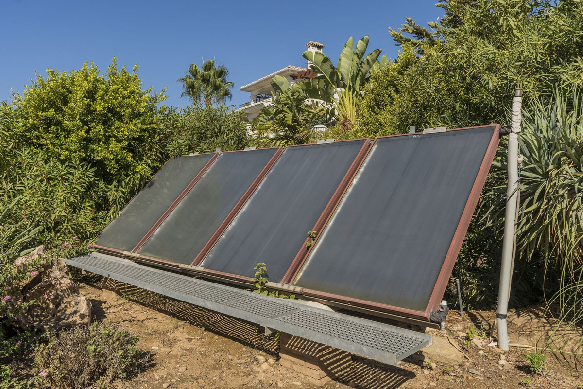 For sale Detached Villa Costa Del Sol Valtocado € 1.375.000,-