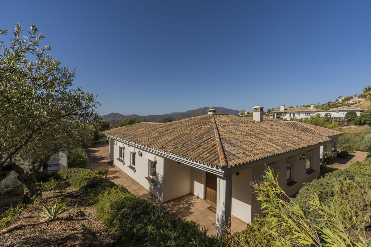 For sale Detached Villa Costa Del Sol Valtocado € 1.375.000,-