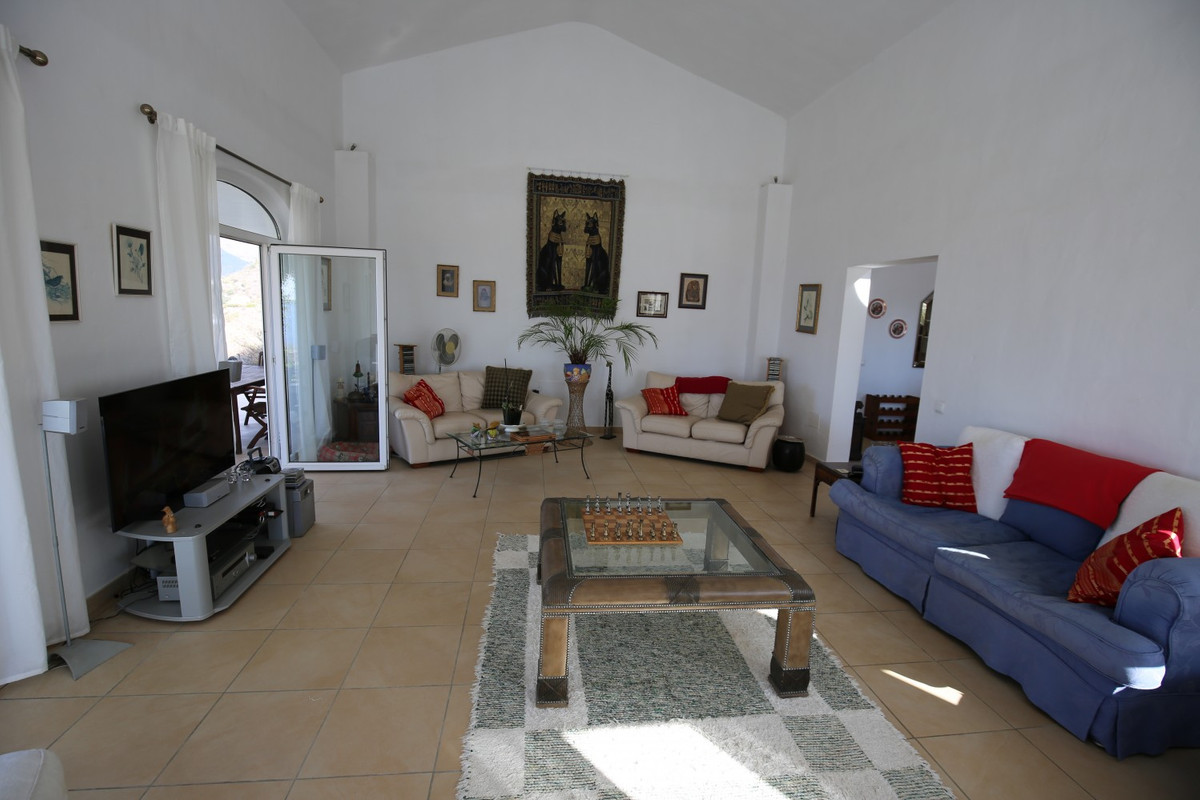 Te koop Vrijstaande Villa Costa Del Sol Alcaucín € 449.000,-