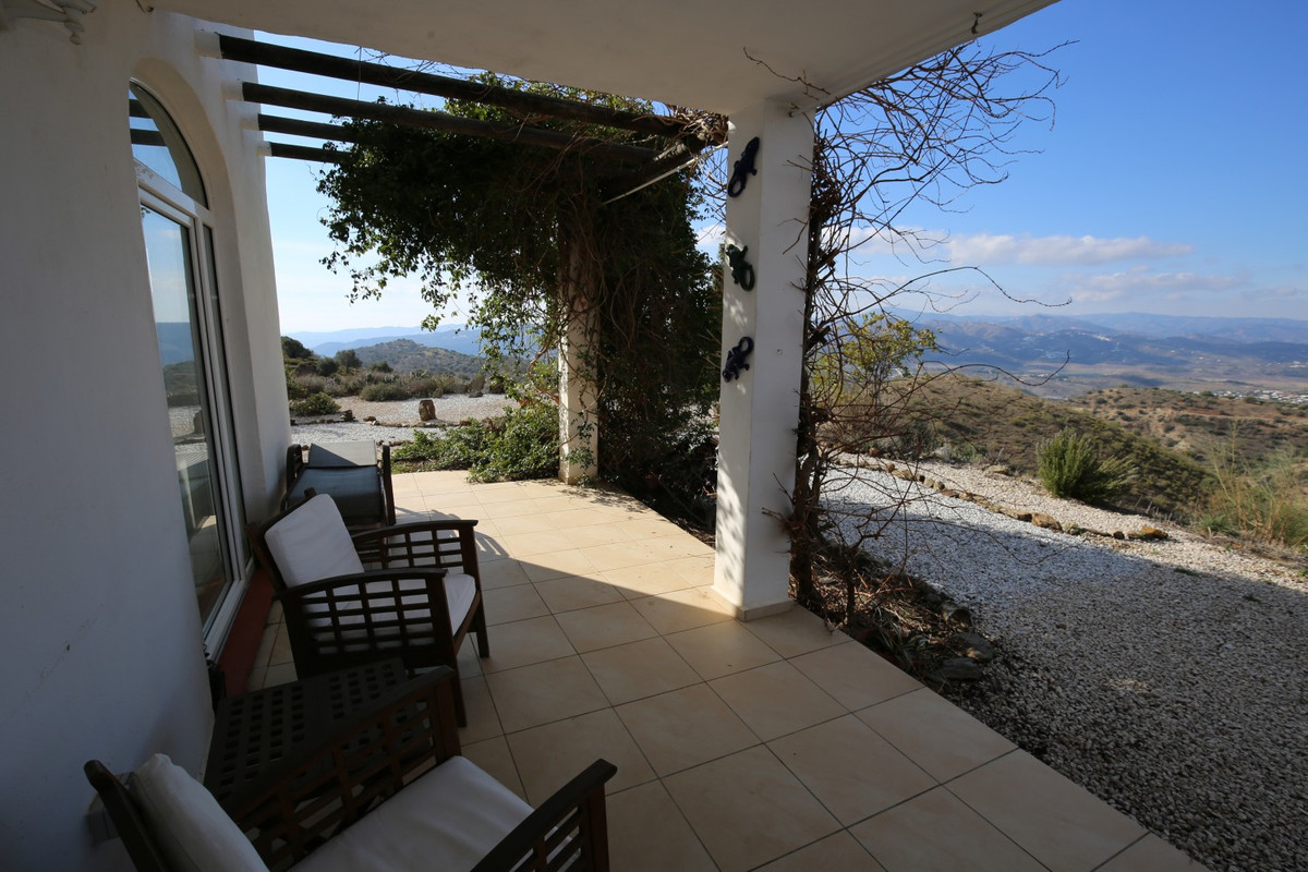 Te koop Vrijstaande Villa Costa Del Sol Alcaucín € 449.000,-
