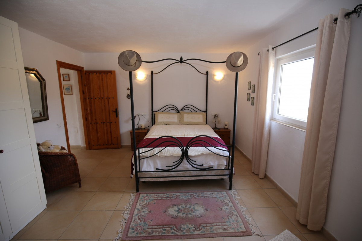 Te koop Vrijstaande Villa Costa Del Sol Alcaucín € 449.000,-