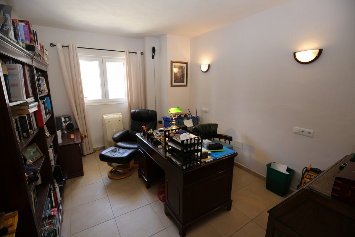 Te koop Vrijstaande Villa Costa Del Sol Alcaucín € 449.000,-