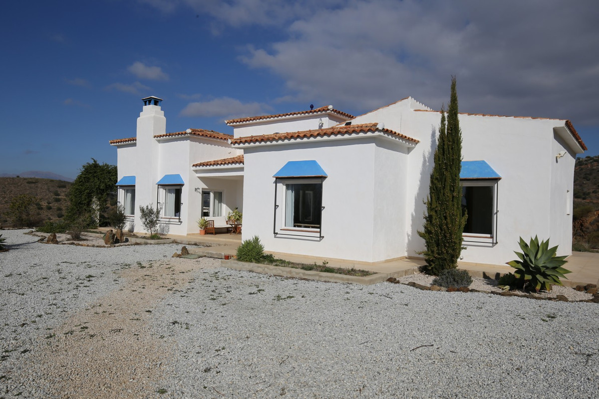 Te koop Vrijstaande Villa Costa Del Sol Alcaucín € 449.000,-