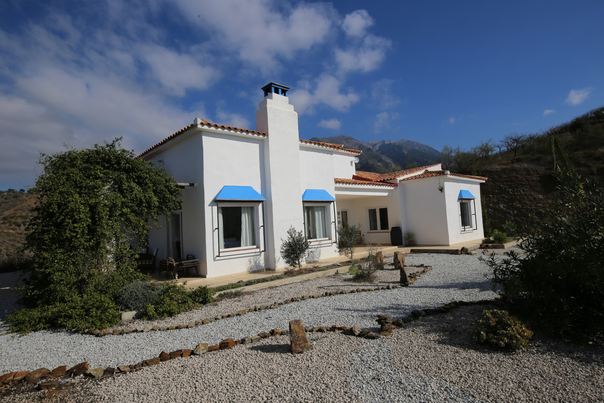 Te koop Vrijstaande Villa Costa Del Sol Alcaucín € 449.000,-