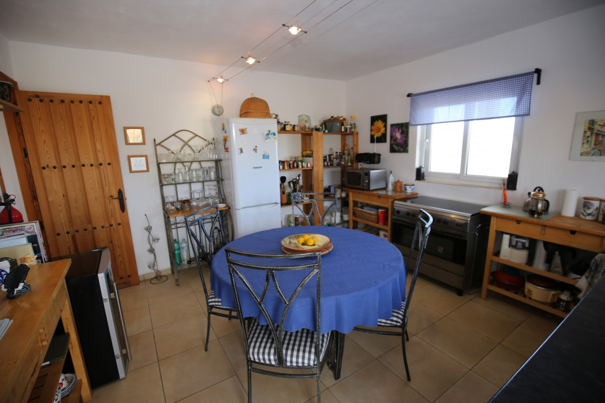 Te koop Vrijstaande Villa Costa Del Sol Alcaucín € 449.000,-