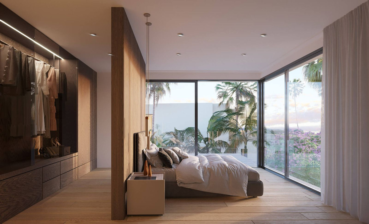 For sale Detached Villa Costa Del Sol New Golden Mile € 2.100.000,-