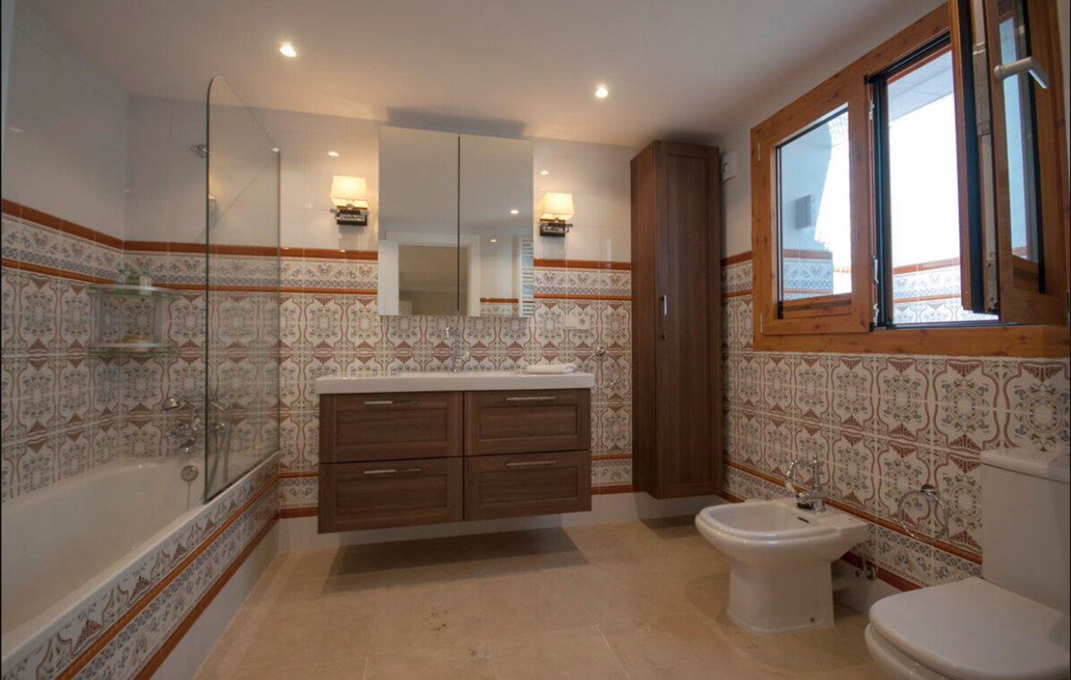 For sale Detached Villa Costa Del Sol Sierra Blanca € 6.000.000,-