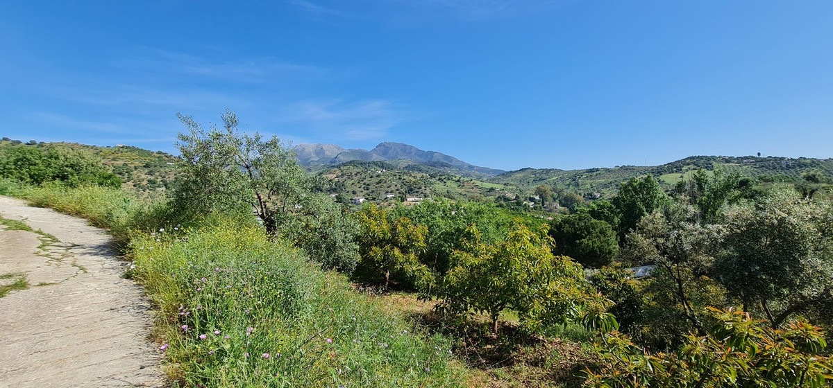 Te koop Vrijstaande Villa Costa Del Sol Tolox € 320.000,-