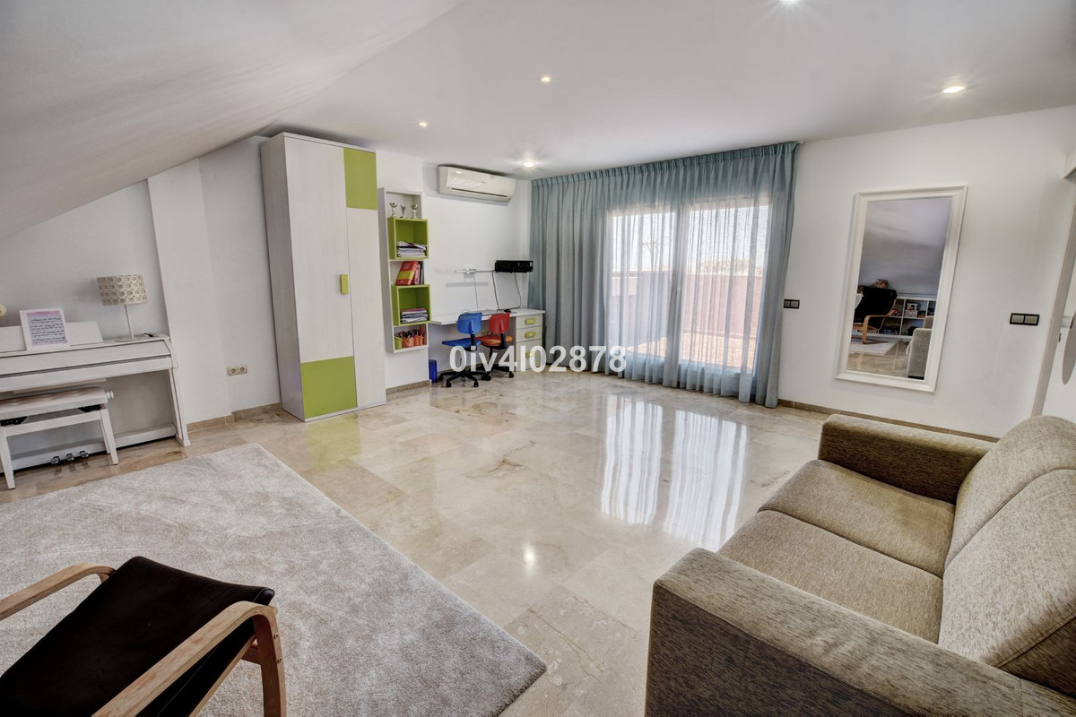Te koop Herenhuis Costa Del Sol Arroyo De La Miel € 660.000,-